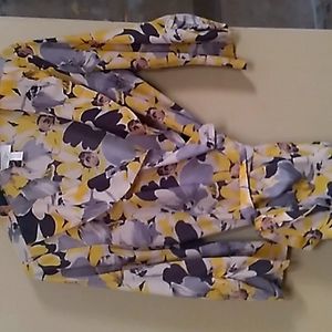 Yellow and Grey floral wrap blouse. Size L